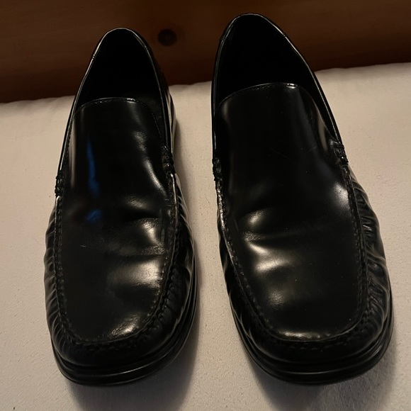 EUC, Cole Haan Men’s Black Shoes, Size 13 Medium - Picture 2 of 9